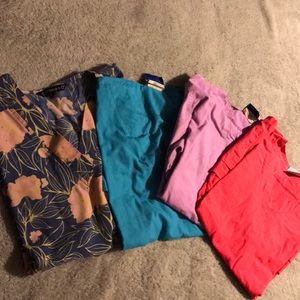 Medium scrub top lot